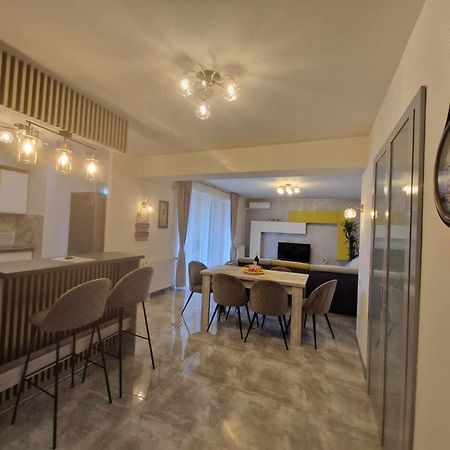Avram Iancu Apartment Brassó Kültér fotó